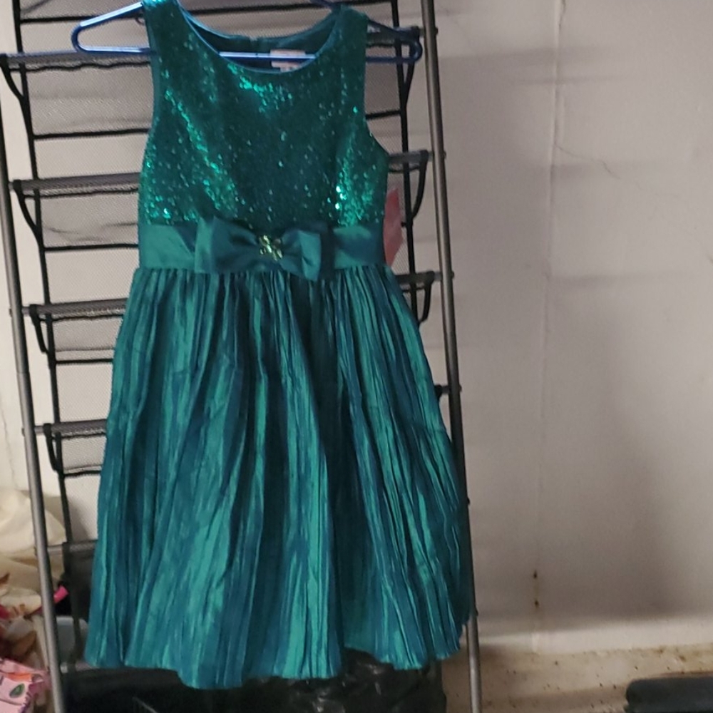 Brand new green sparkled dress